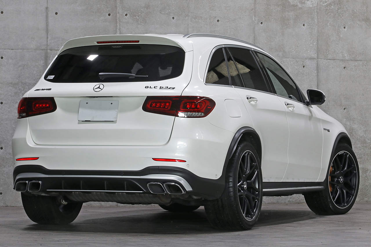 2020 Mercedes-AMG glc-class null