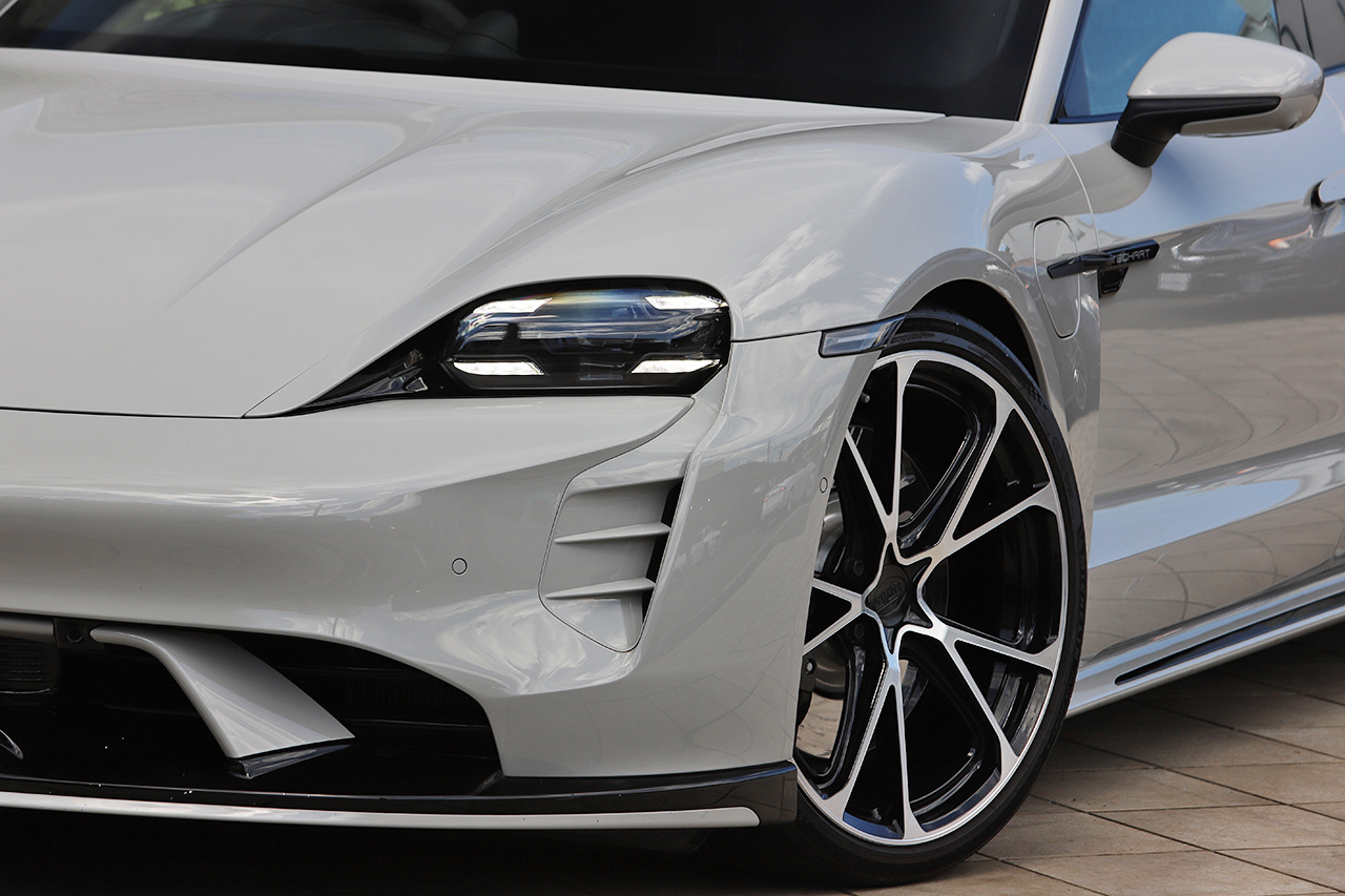 2022 Porsche Taycan null