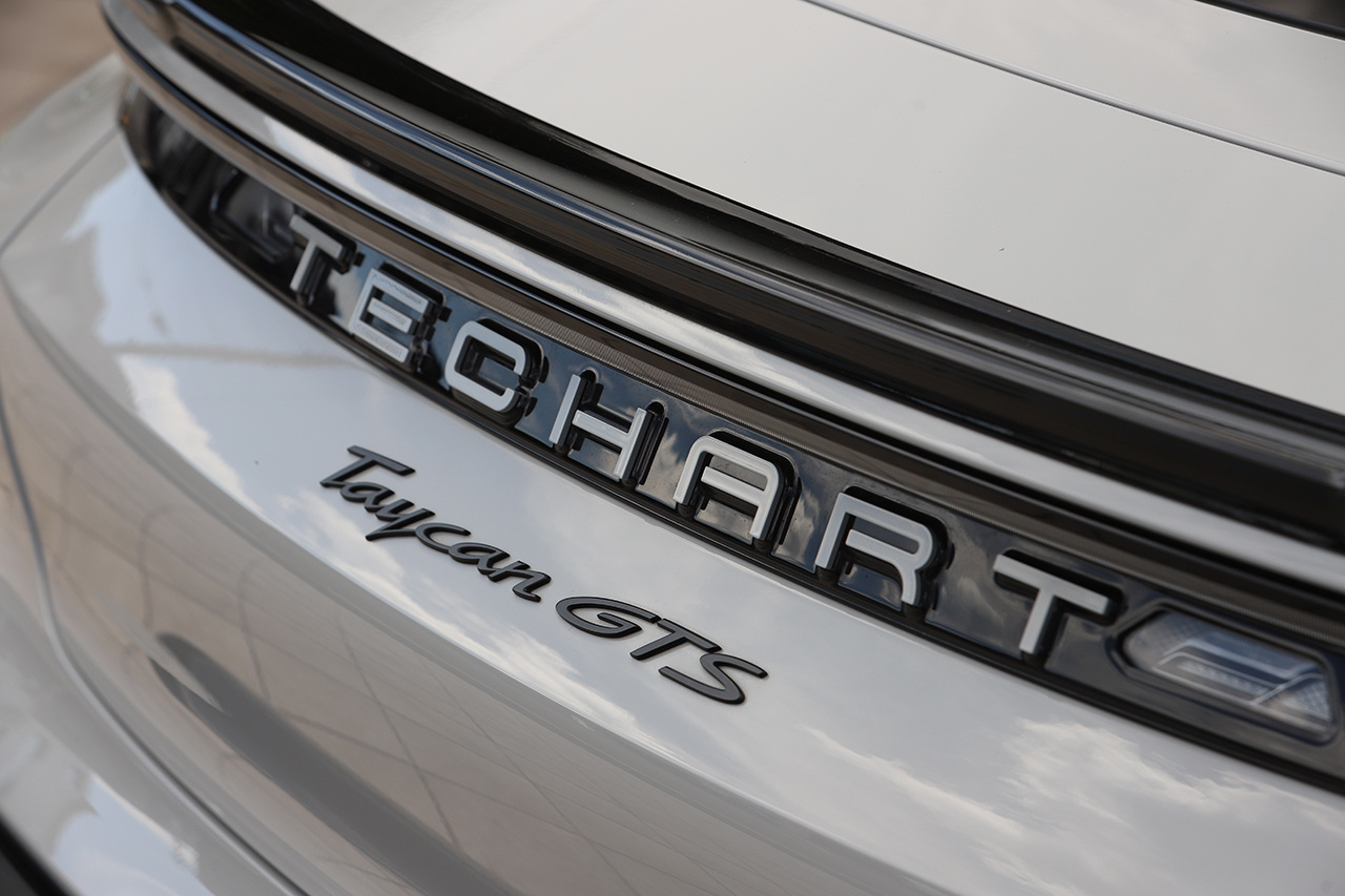 2022 Porsche Taycan null