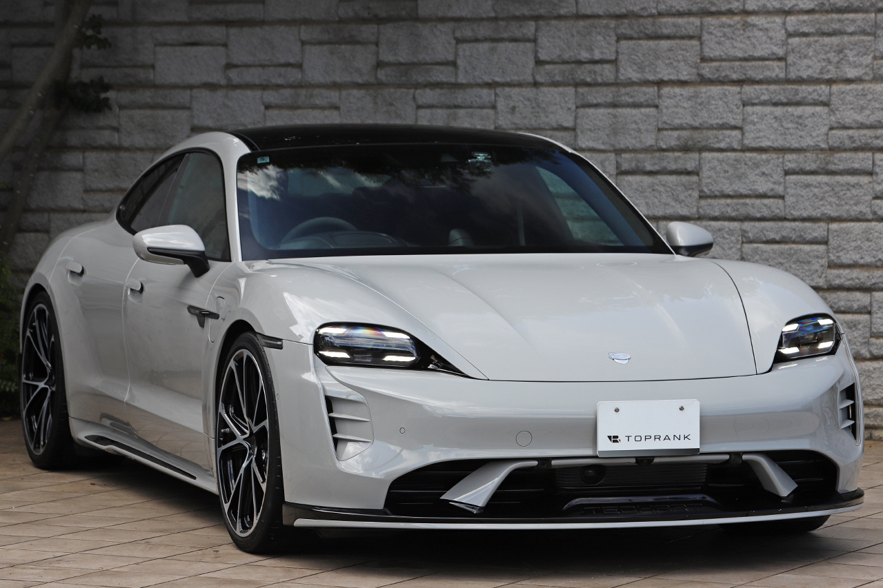 2022 Porsche Taycan null