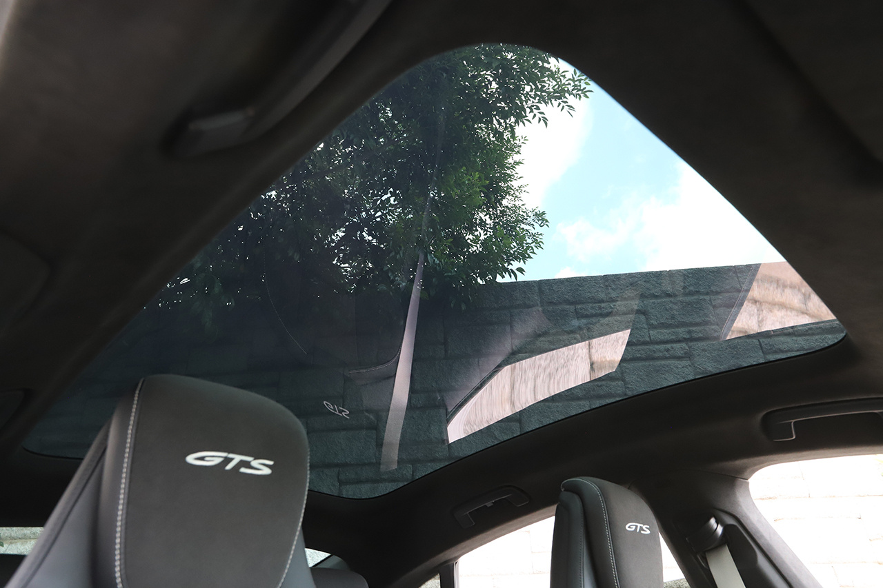 2022 Porsche Taycan null