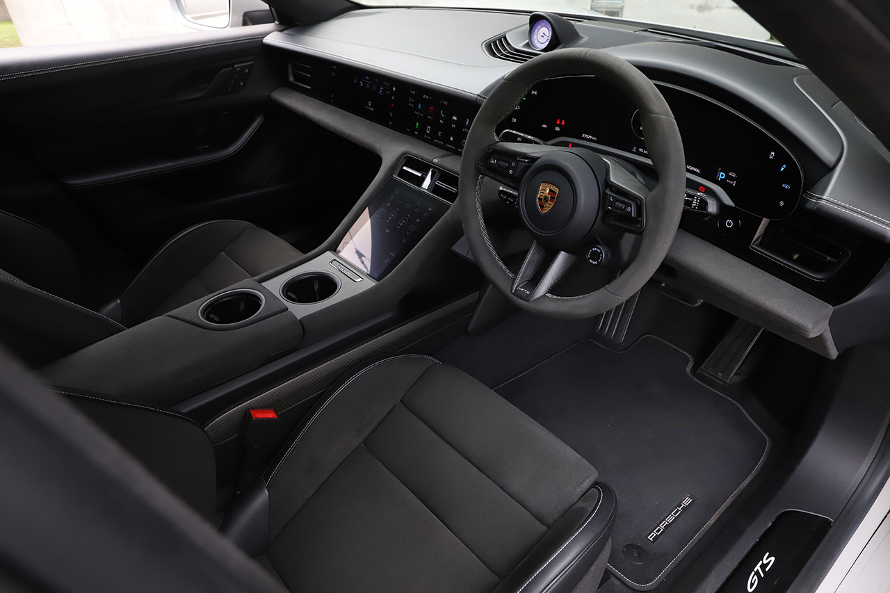 2022 Porsche Taycan null