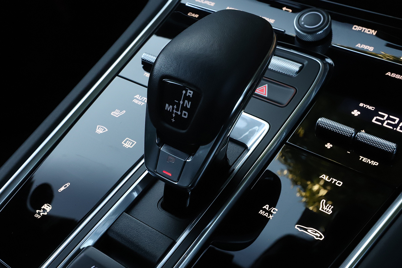 2021 Porsche PANAMERA 