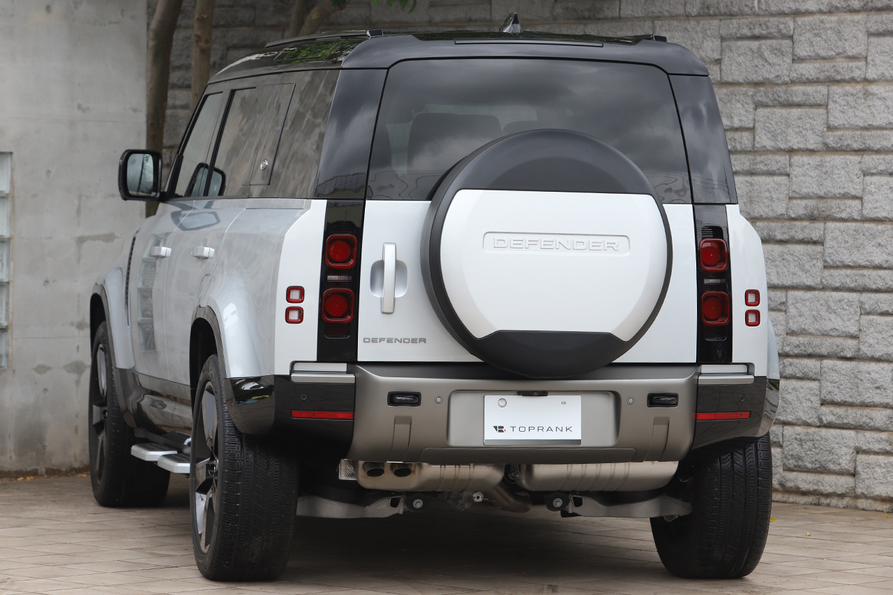 2024 Land Rover DEFENDER 