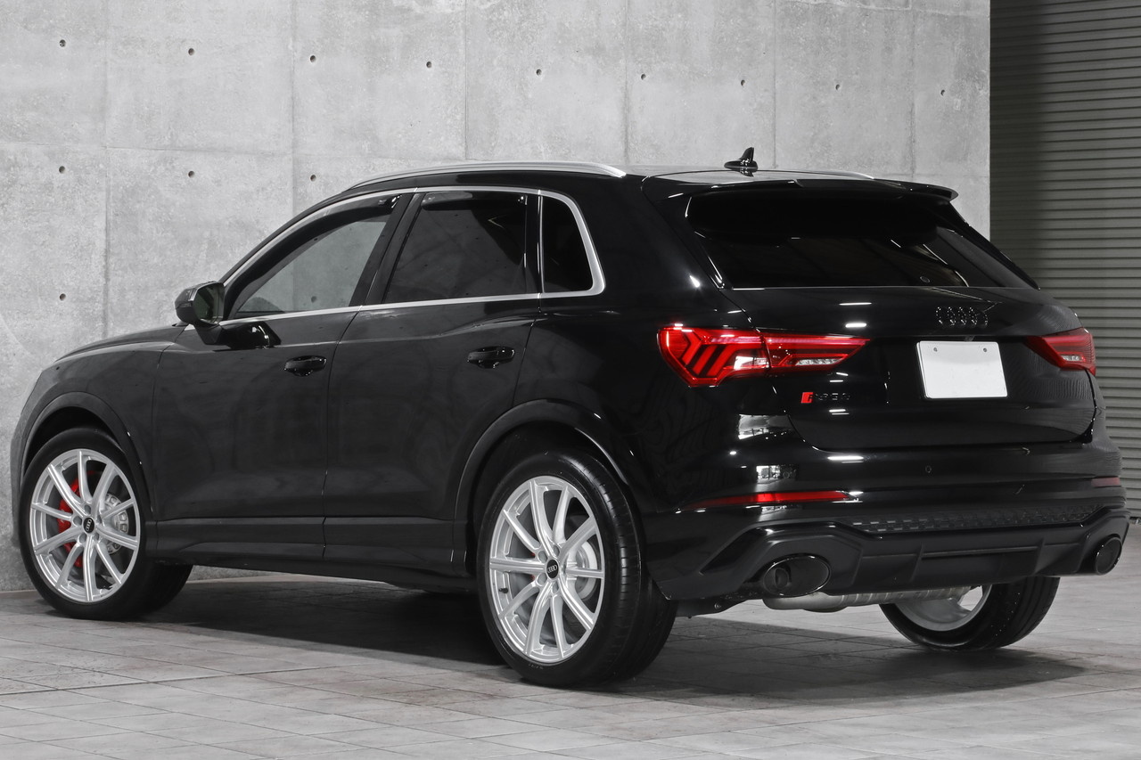 2021 Audi RS Q3 null