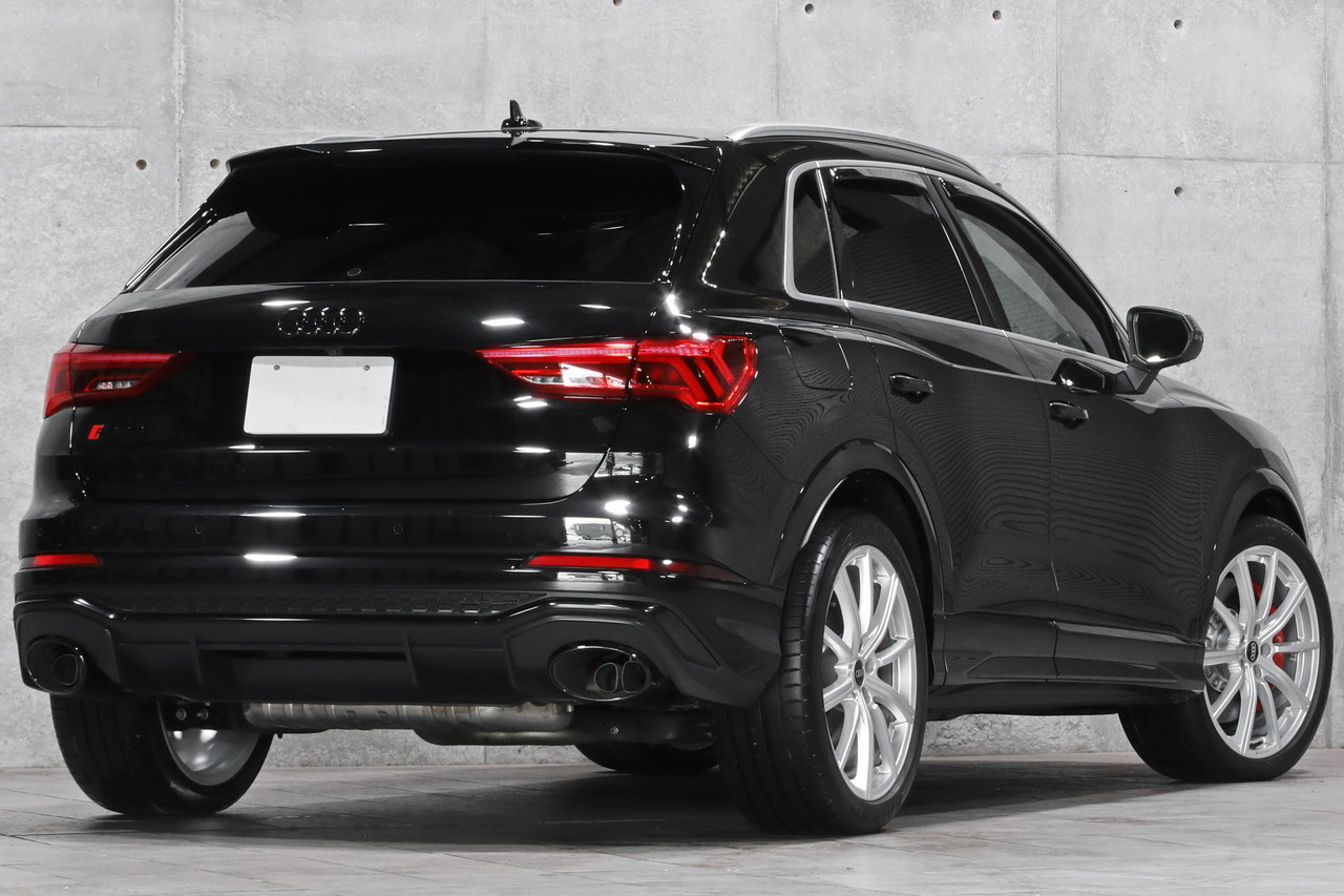 2021 Audi RS Q3 null