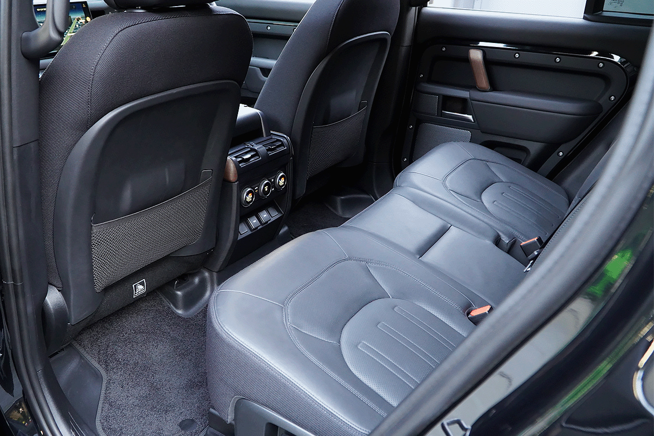2023 Land Rover DEFENDER null