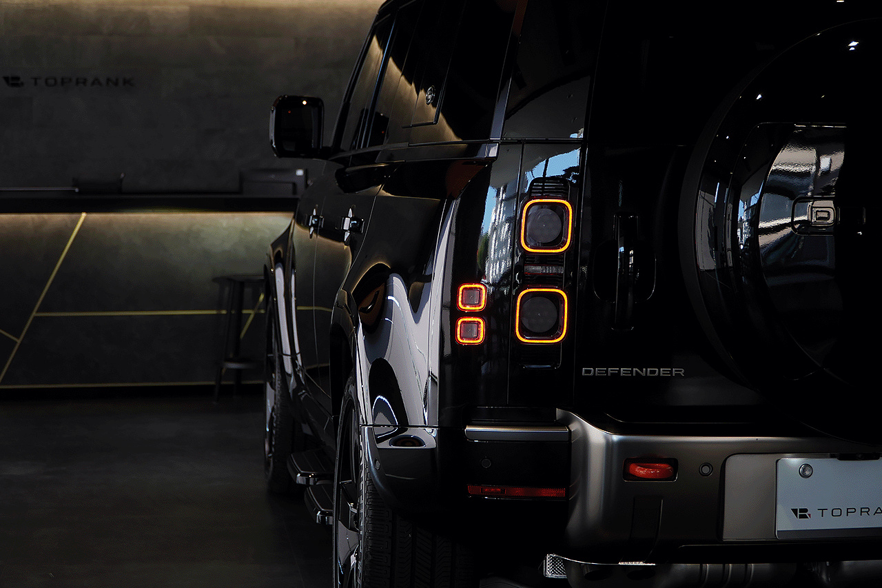 2023 Land Rover DEFENDER null