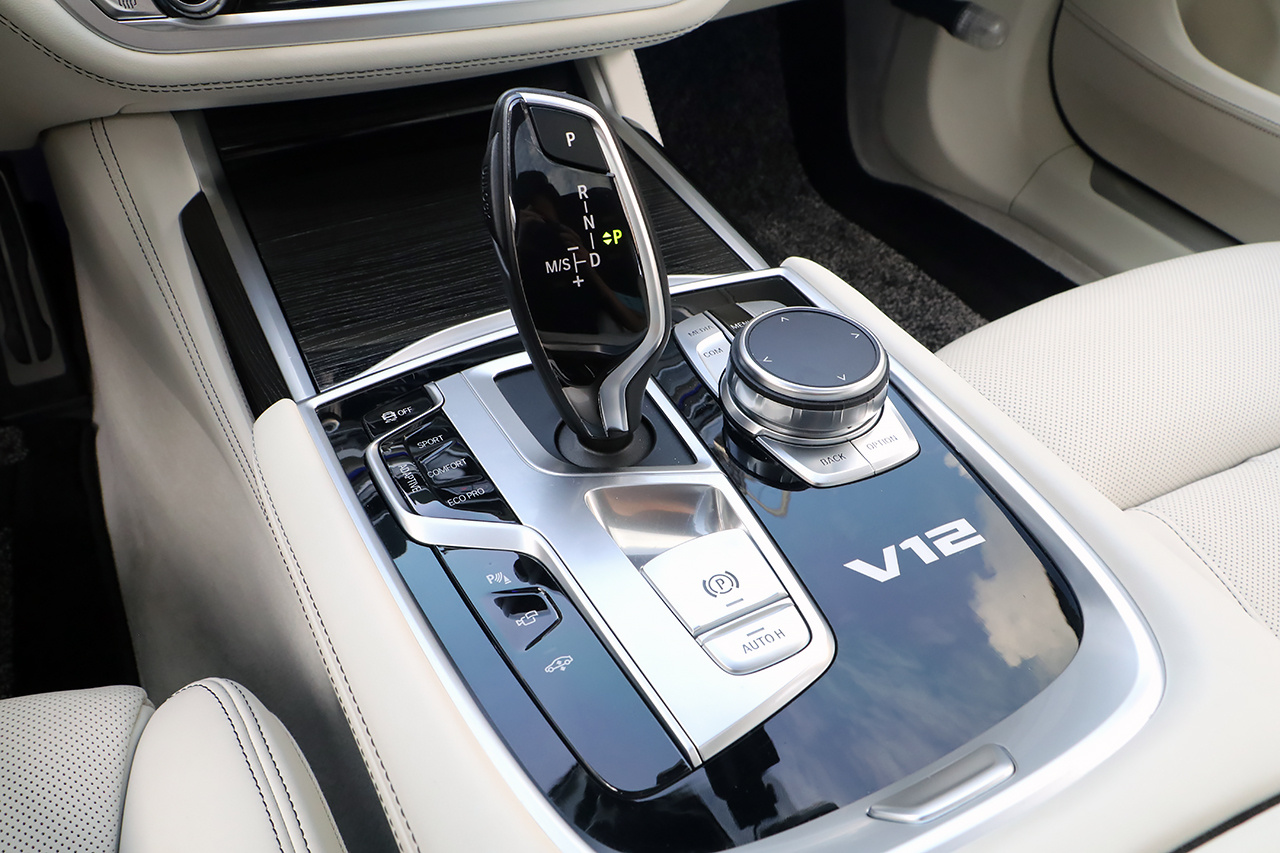 2019 BMW 7 SERIES null