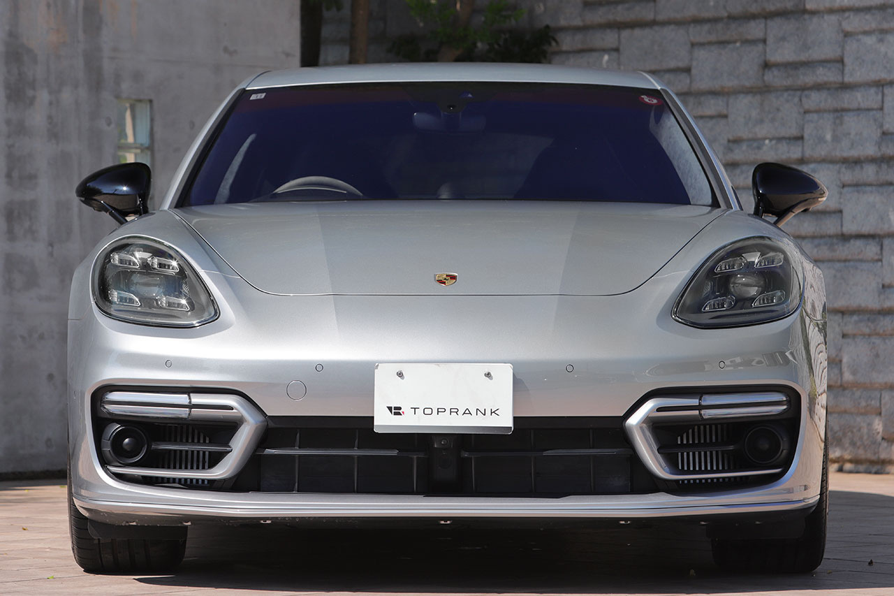 2021 Porsche PANAMERA null