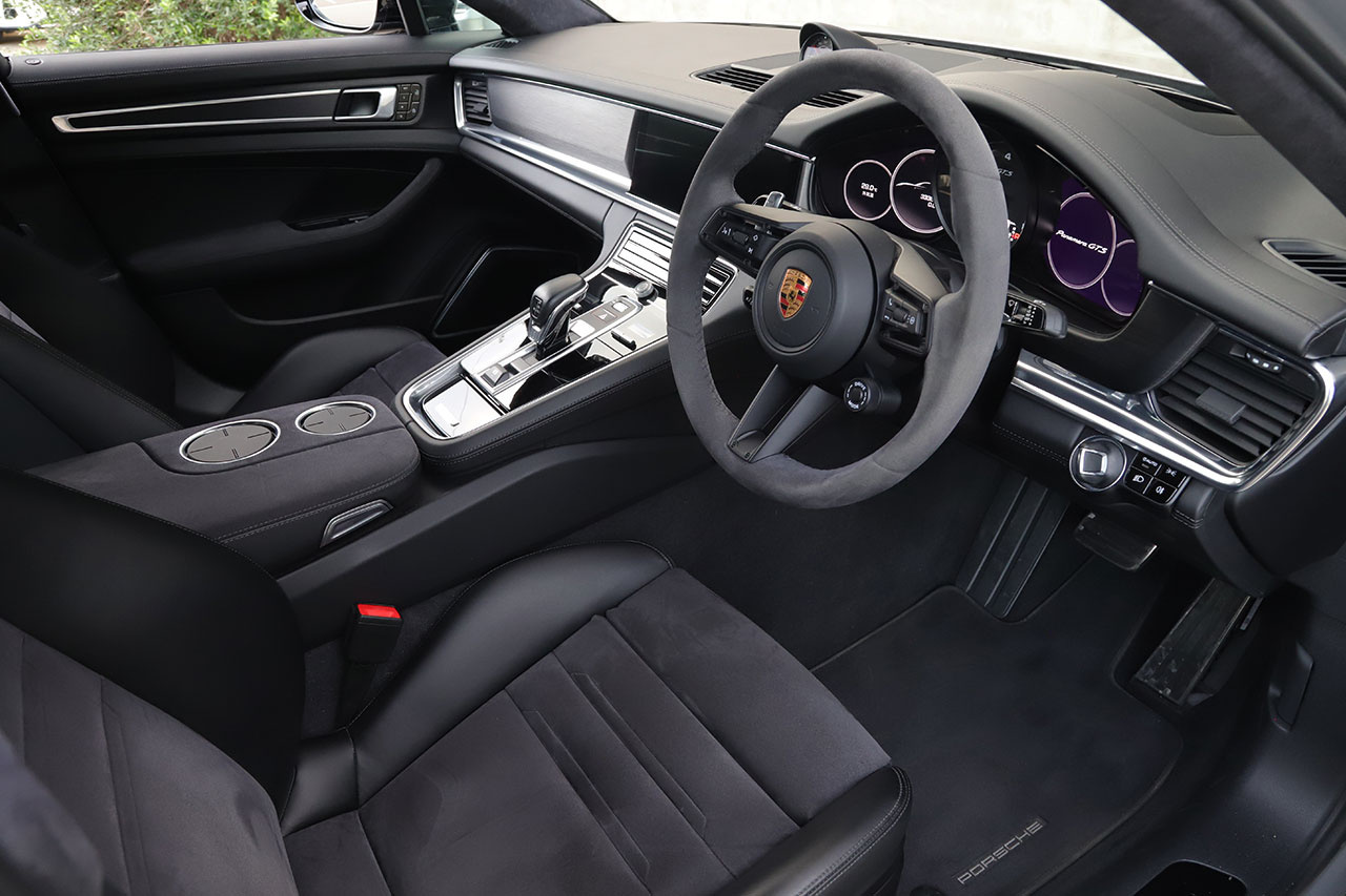 2021 Porsche PANAMERA null