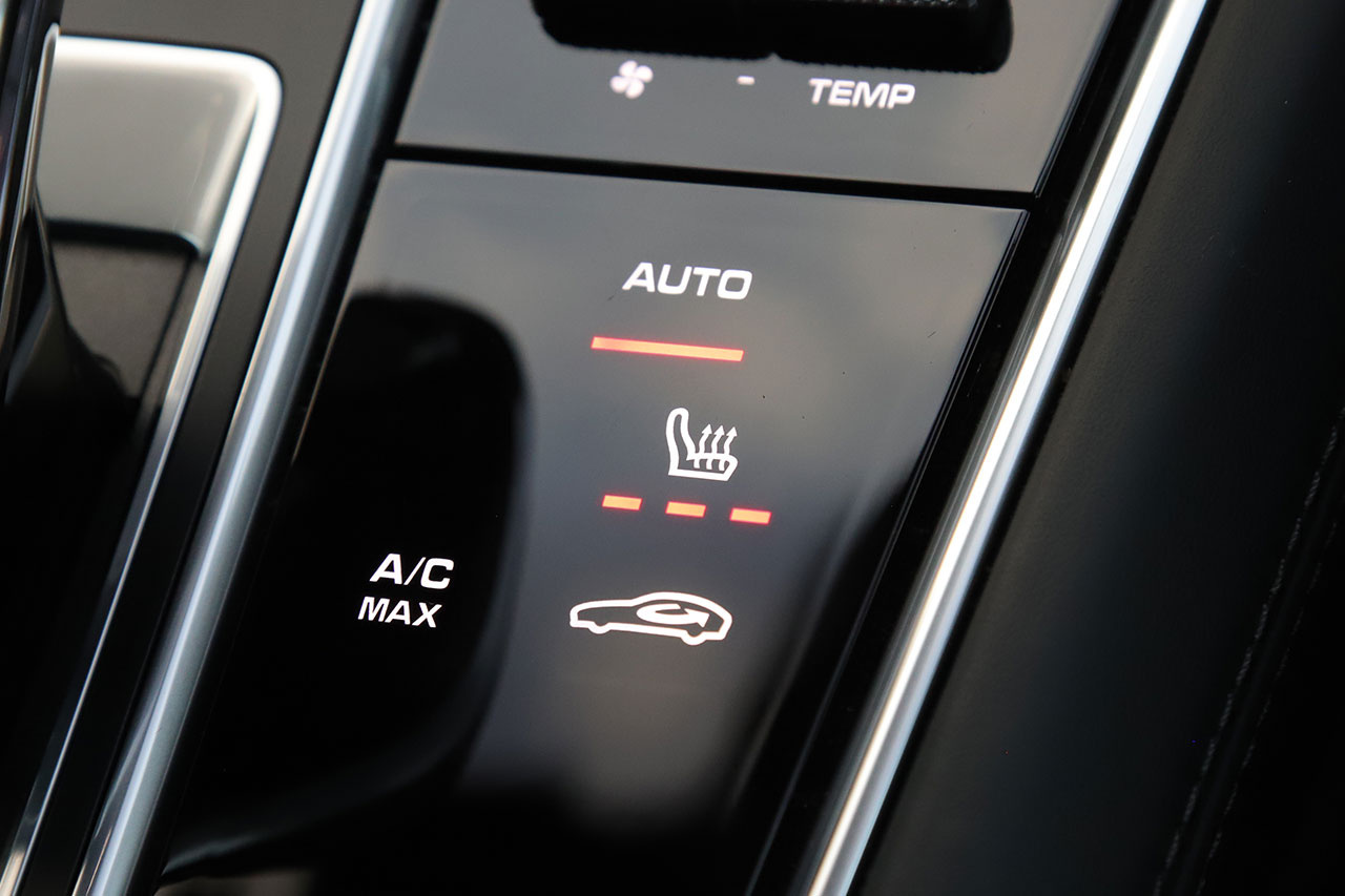 2021 Porsche PANAMERA null