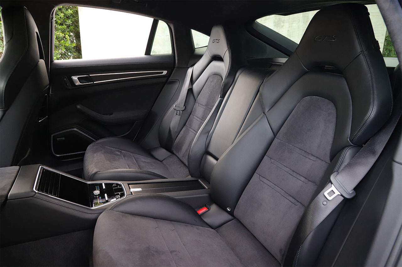 2021 Porsche PANAMERA null