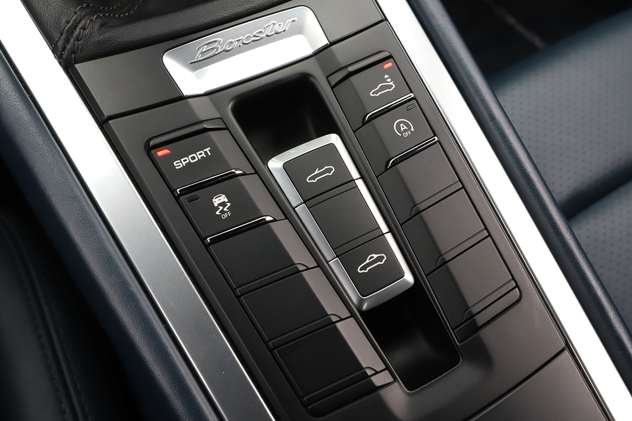 2013 Porsche BOXSTER 