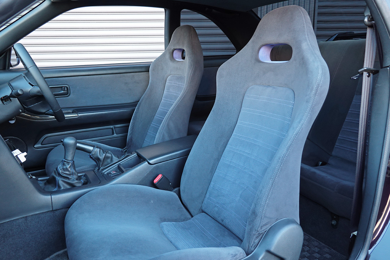 1995 Nissan SKYLINE GT-R BCNR33 R33 Skyline GT-R V-SPEC, Factory Midnight Purple LP2, Verified Low Mileage, Fujitsubo Muffler