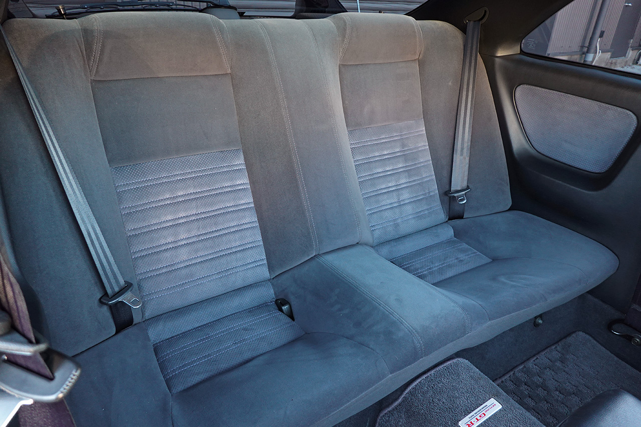 1995 Nissan SKYLINE GT-R BCNR33 R33 Skyline GT-R V-SPEC, Factory Midnight Purple LP2, Verified Low Mileage, Fujitsubo Muffler