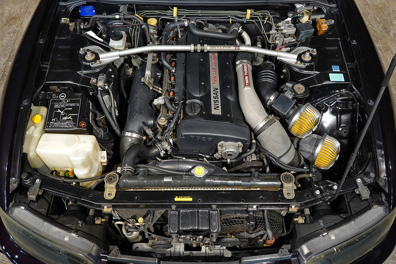 1995 Nissan SKYLINE GT-R BCNR33 R33 Skyline GT-R V-SPEC, Factory Midnight Purple LP2, Verified Low Mileage, Fujitsubo Muffler