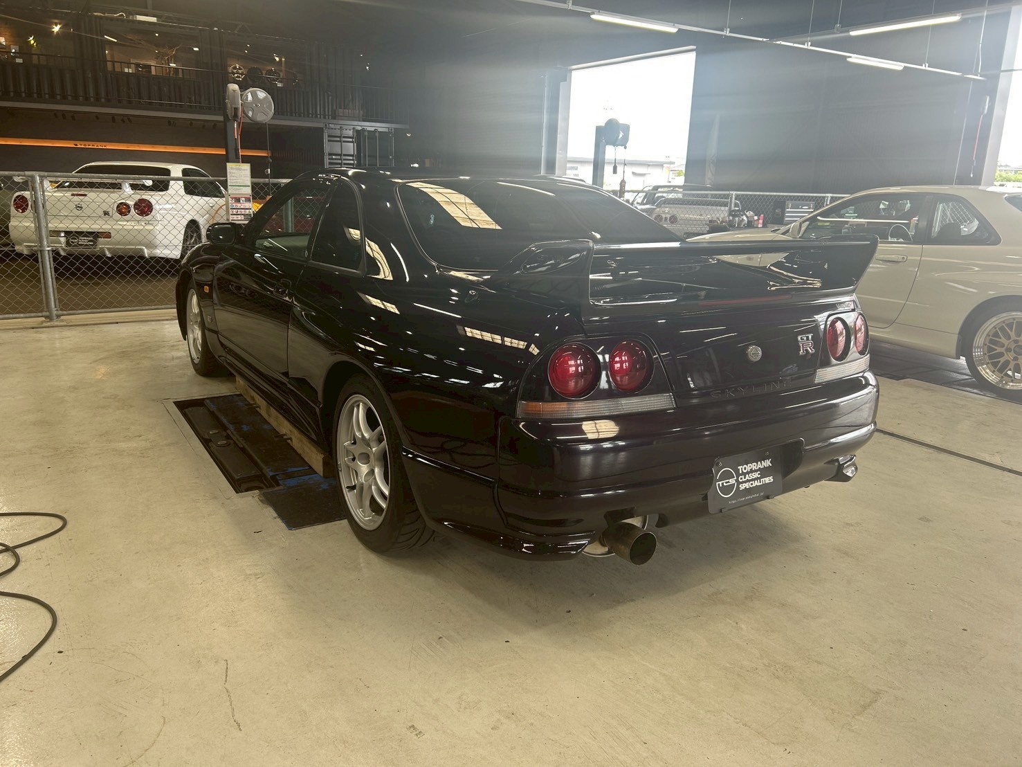 1995 Nissan SKYLINE GT-R FUTURE INVENTORY BCNR33 R33 GT-R V-SPEC