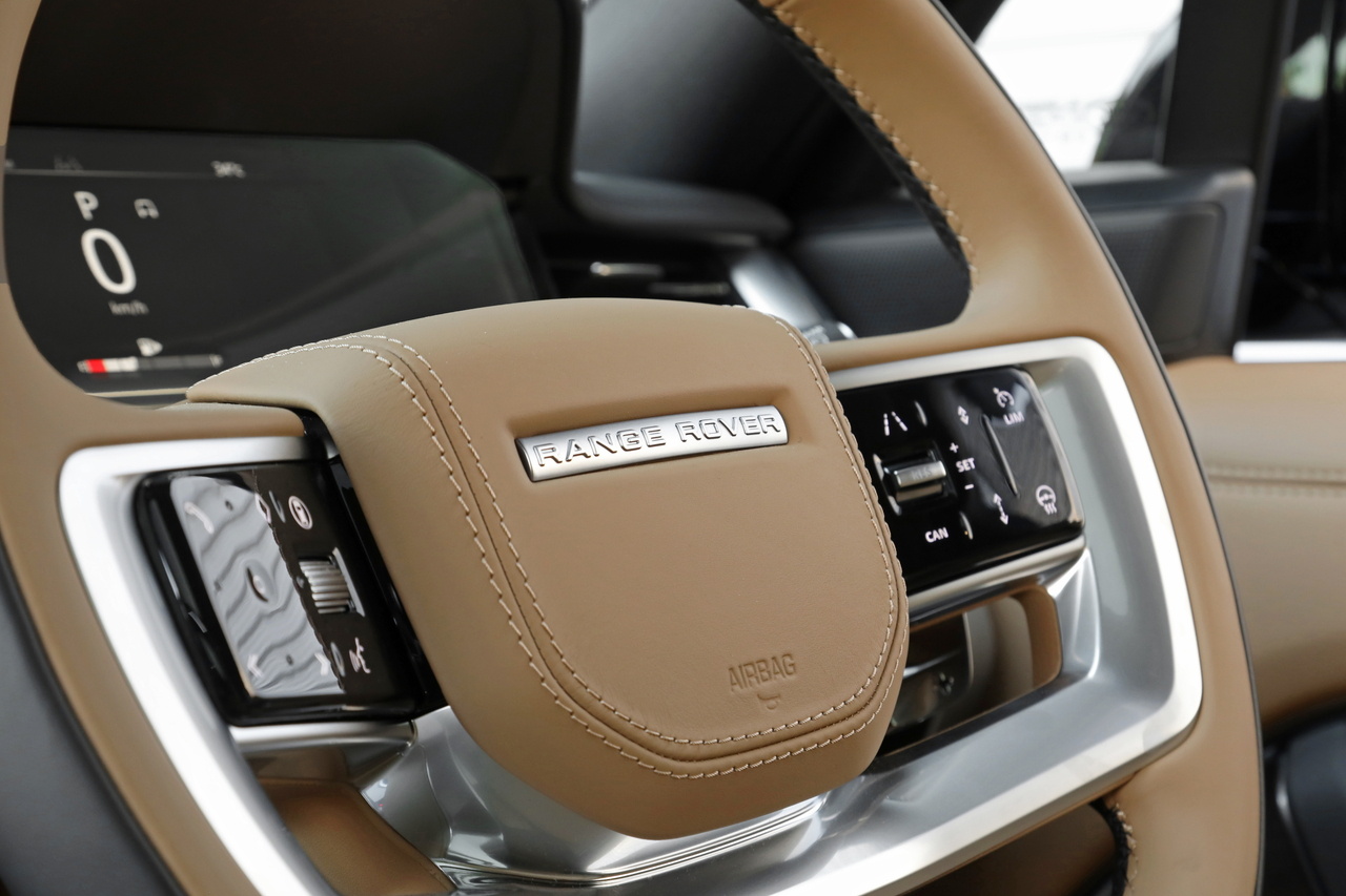 2025 Land Rover RANGE ROVER null
