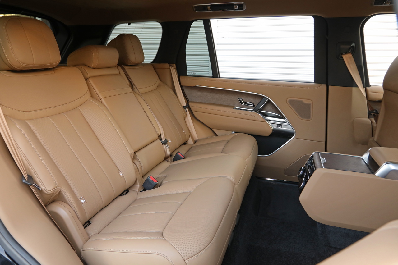 2025 Land Rover RANGE ROVER null