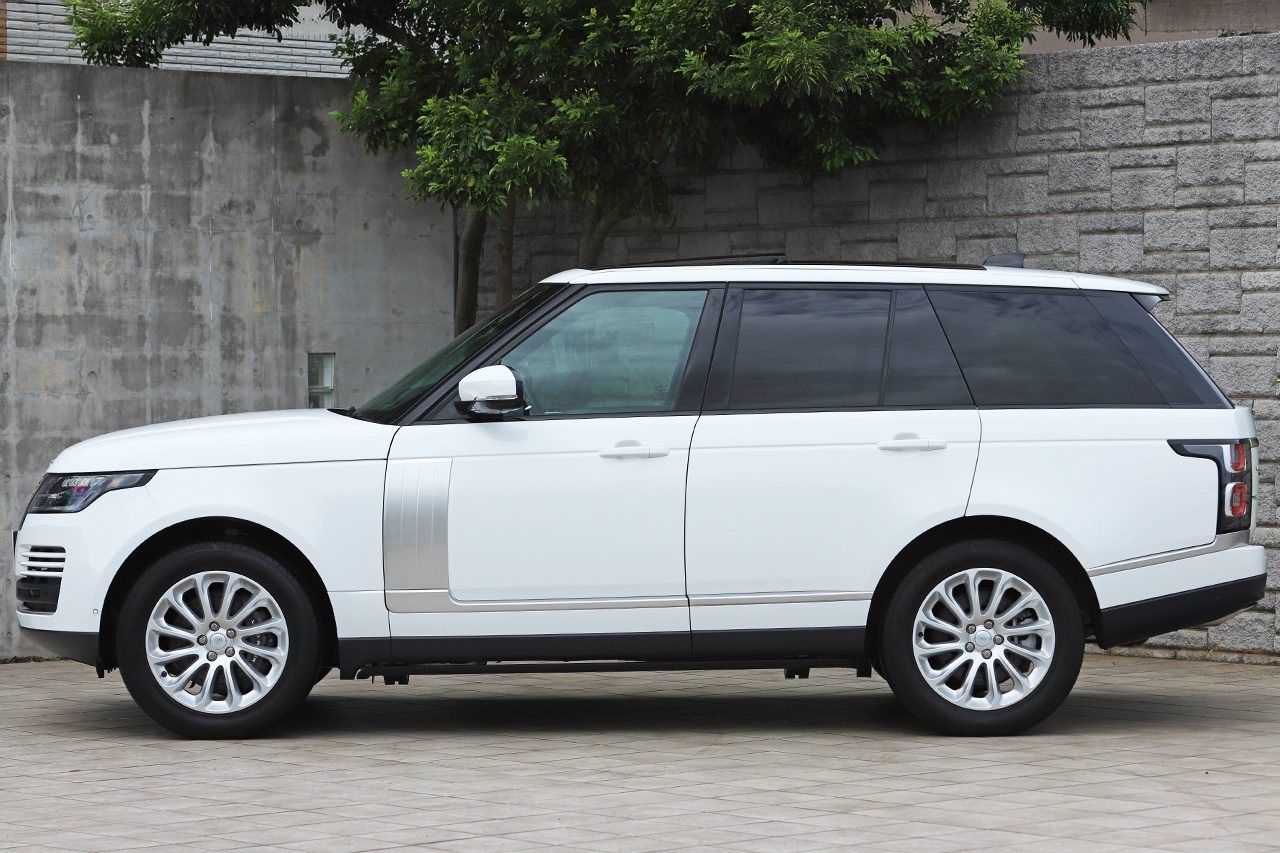 2020 Land Rover RANGE ROVER null
