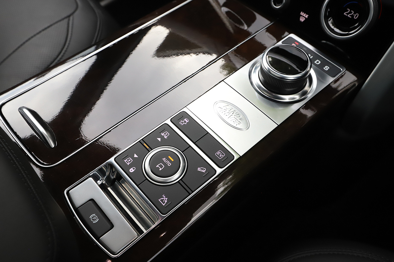 2020 Land Rover RANGE ROVER null
