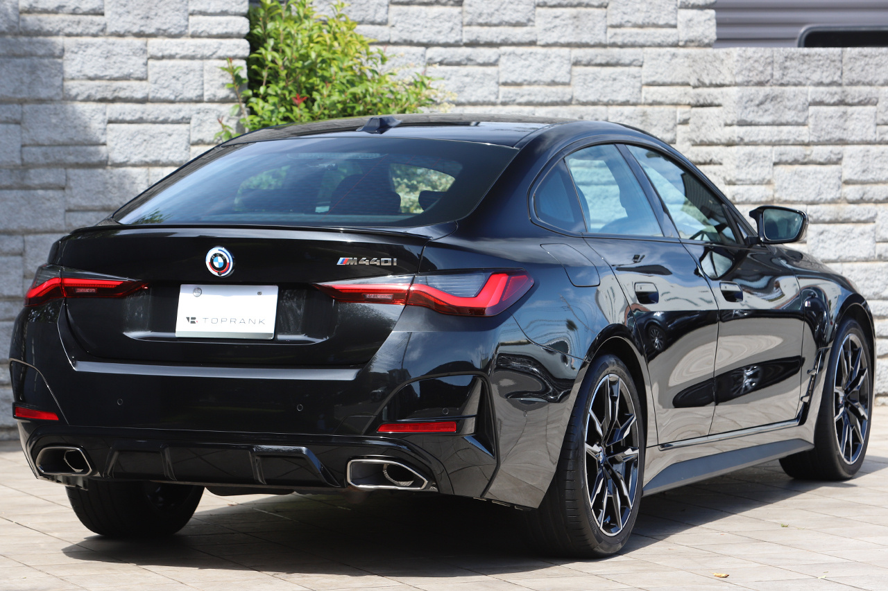 2023 BMW 4 SERIES null