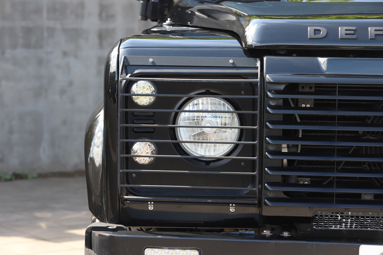 2015 Land Rover DEFENDER null