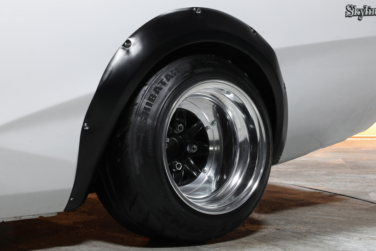 1976 Nissan SKYLINE GC111 Kenmeri Skyline 2000GT-X, L28 Engine, Skyline 2000GT-R Style Exterior, Speedstar 14 In Wheels