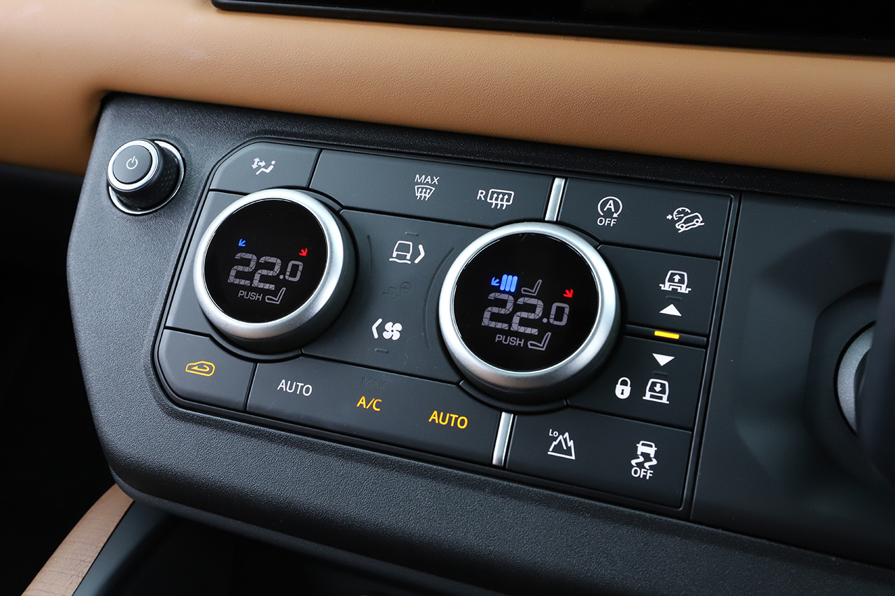 2024 Land Rover DEFENDER null