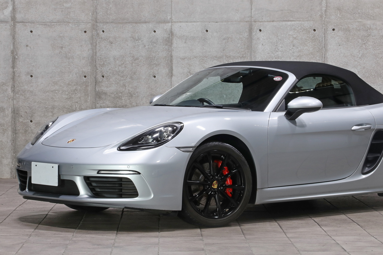 2020 Porsche 718 BOXSTER null