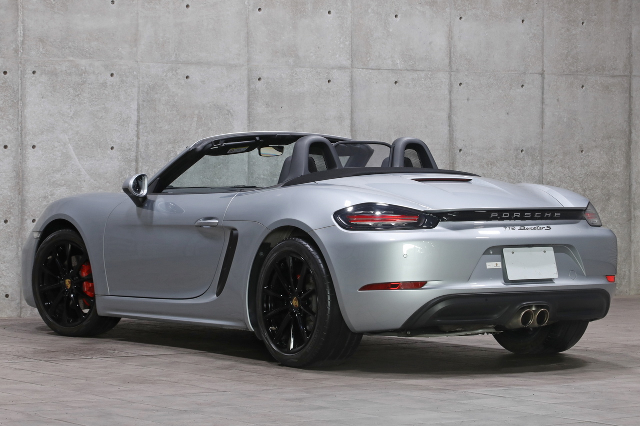 2020 Porsche 718 BOXSTER null
