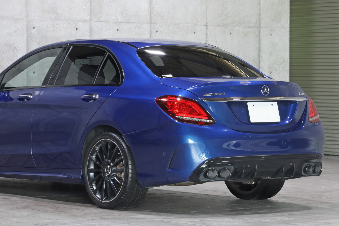 2018 Mercedes-AMG C CLASS null