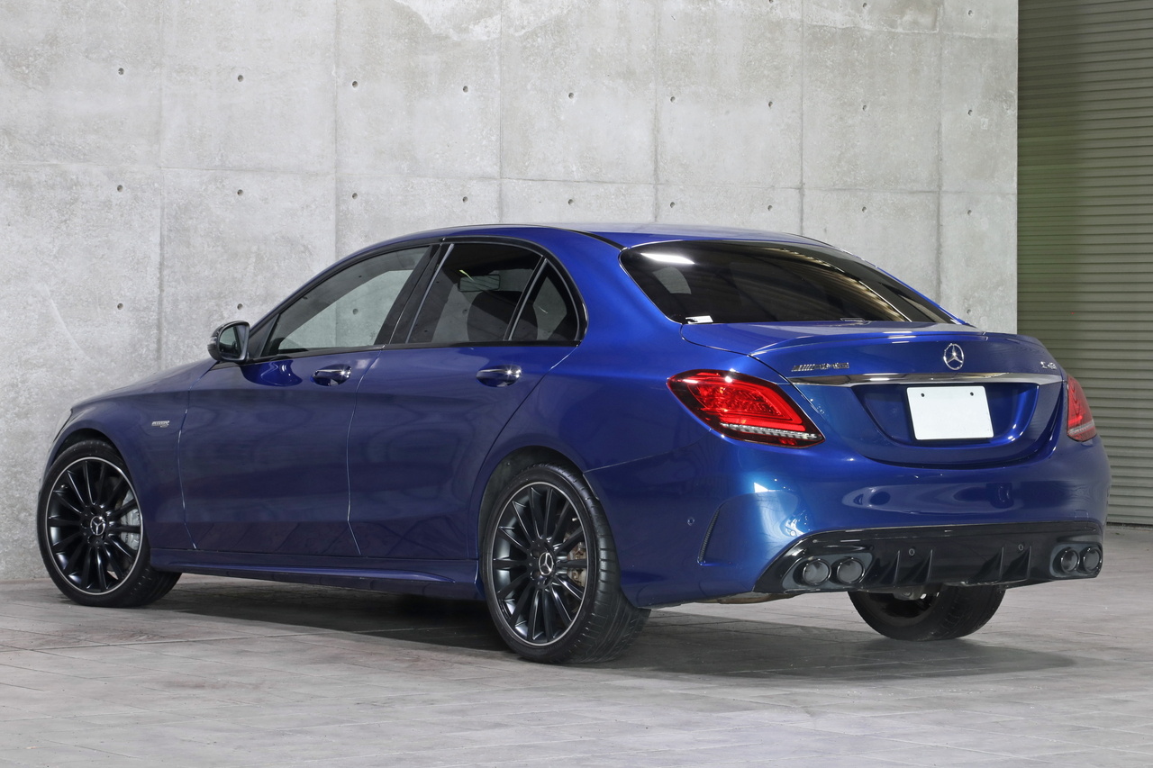 2018 Mercedes-AMG C CLASS null