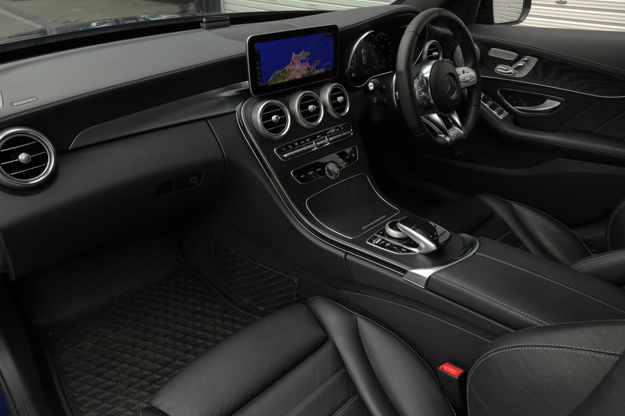 2018 Mercedes-AMG C CLASS null