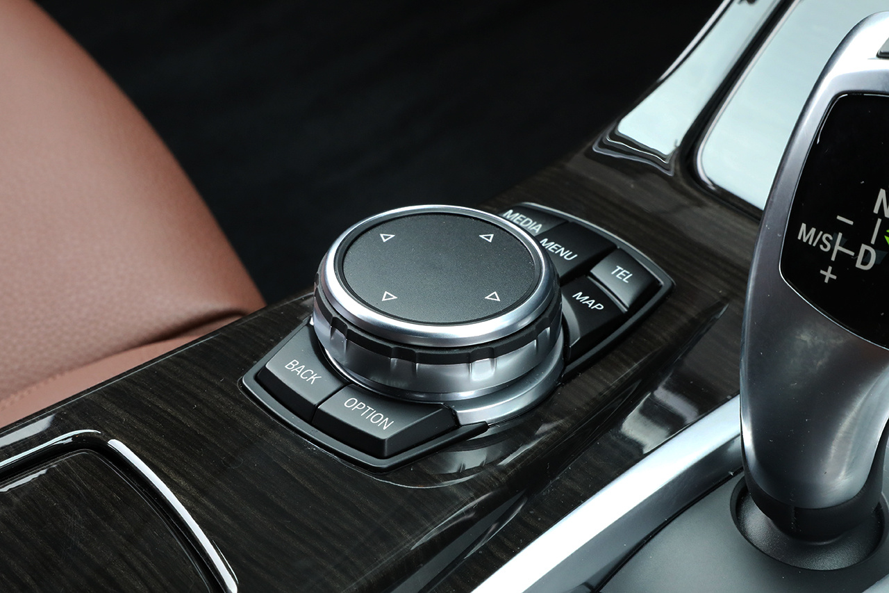 2016 BMW 5 SERIES 523I TOURING M SPOILER WG