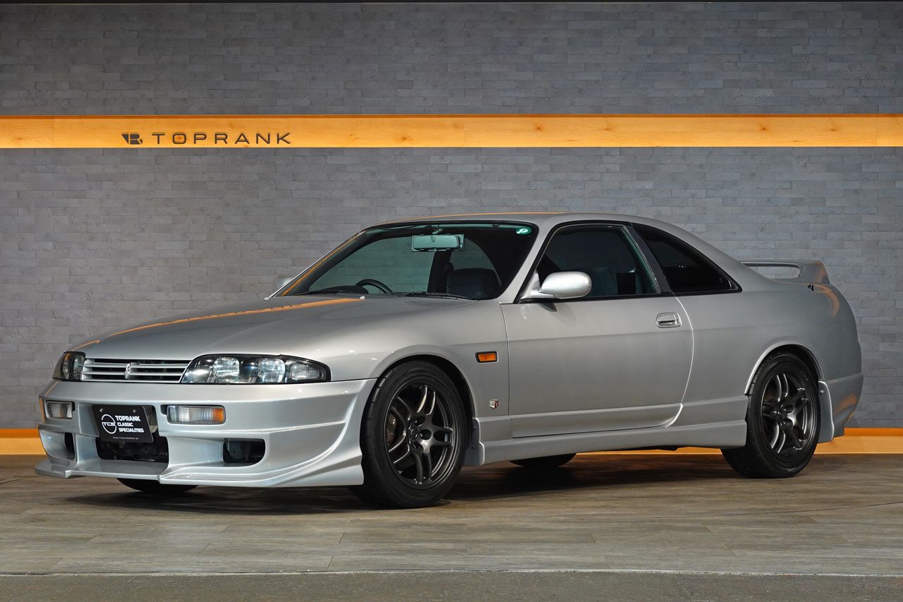 1995 Nissan SKYLINE COUPE ECR33 Skyline GTS25t Type M, Aftermarket Aero, BCNR33 R33 Skyline GT-R Factory 17 Inch Wheels