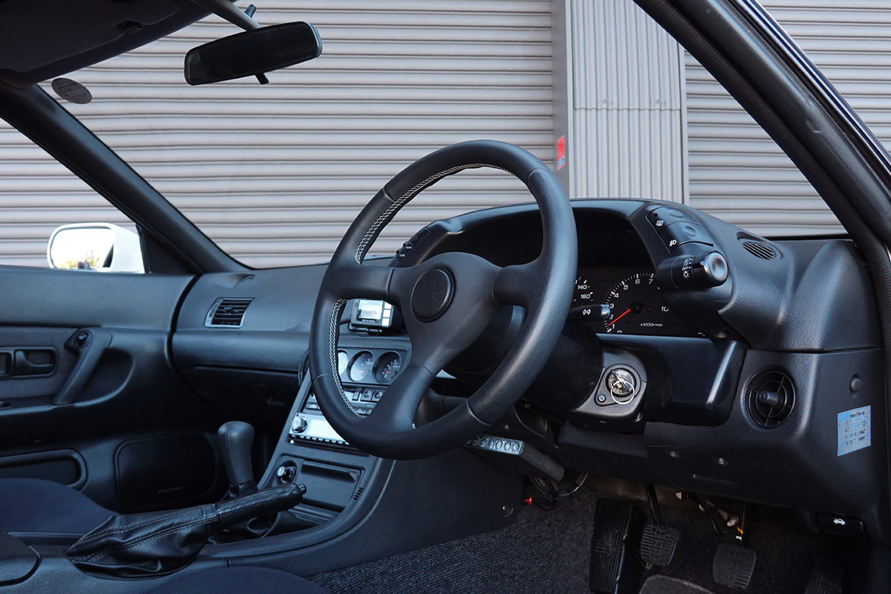 1994 Nissan SKYLINE GT-R BNR32 R32 Skyline GT-R, V-SPEC II Style, Brembo Brakes, Factory 17in V-SPEC II Alloy Wheels