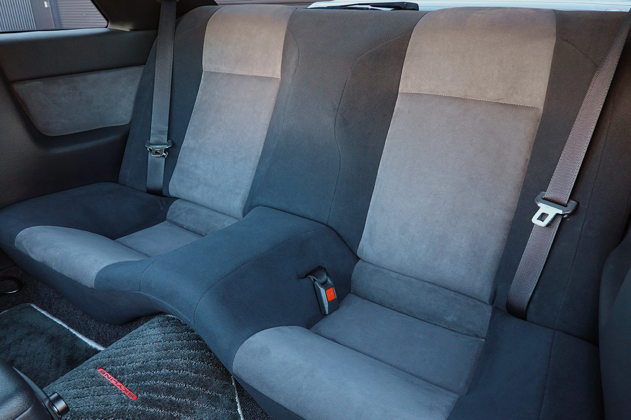 1994 Nissan SKYLINE GT-R BNR32 R32 Skyline GT-R, V-SPEC II Style, Brembo Brakes, Factory 17in V-SPEC II Alloy Wheels