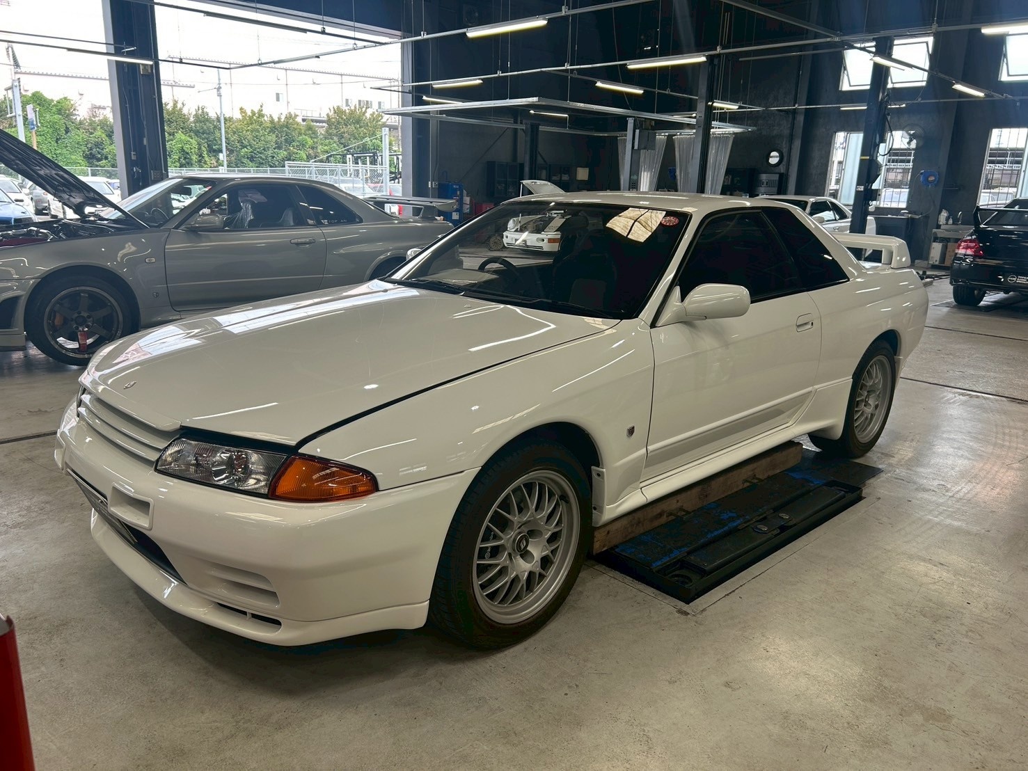 1994 Nissan SKYLINE FUTURE INVENTORY Nissan BNR32 Skyline R32 GT-R