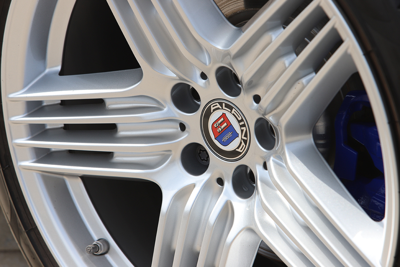 2021 BMW Alpina B3 