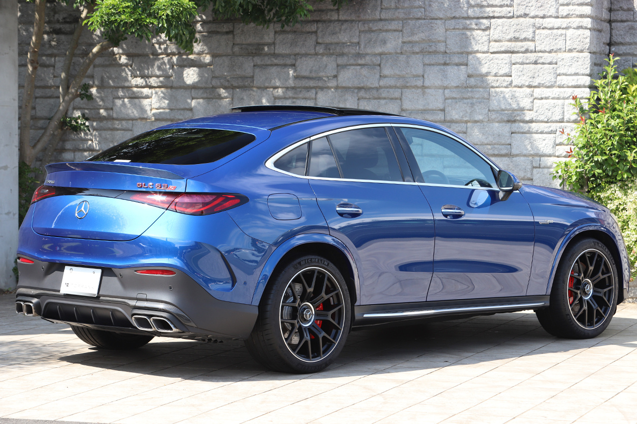 2025 Mercedes-AMG glc-class 