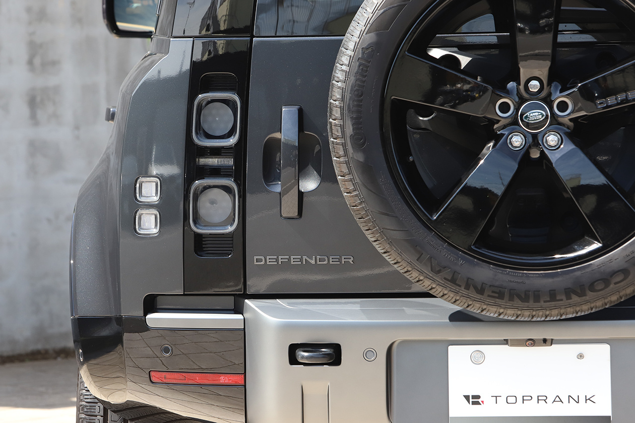 2024 Land Rover DEFENDER 