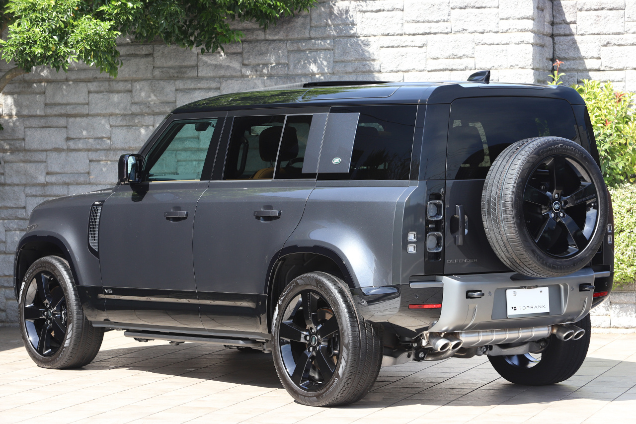 2024 Land Rover DEFENDER 