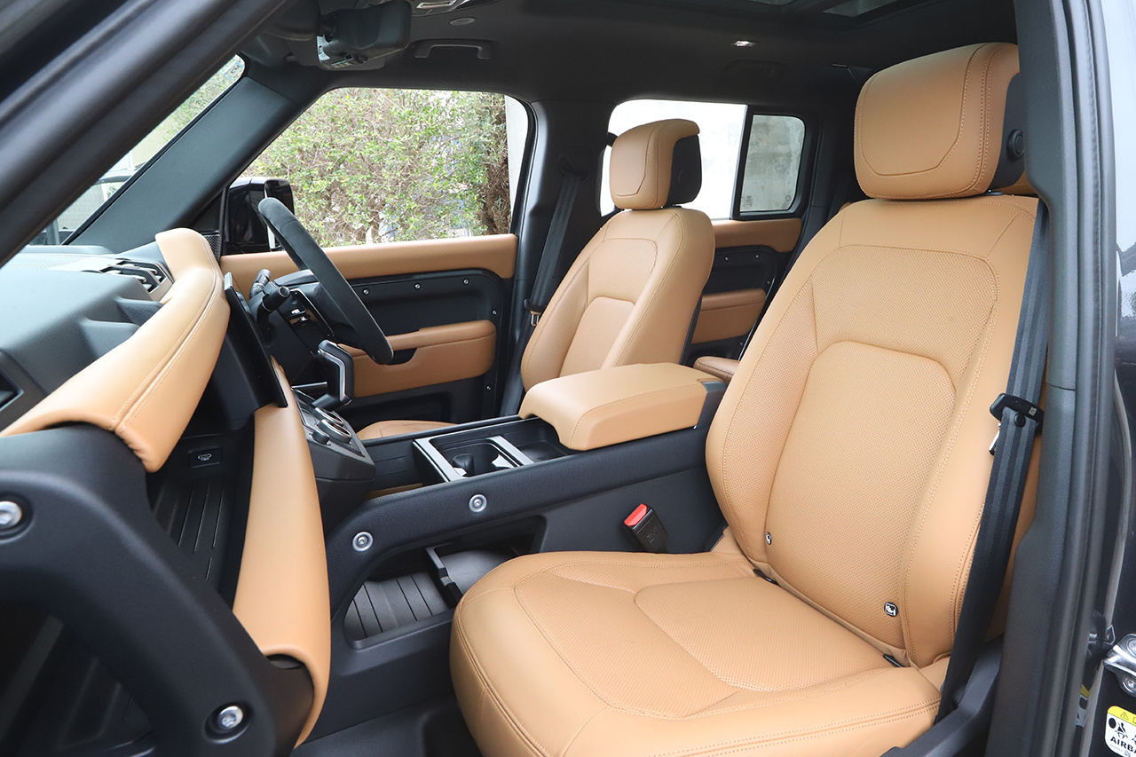 2024 Land Rover DEFENDER 