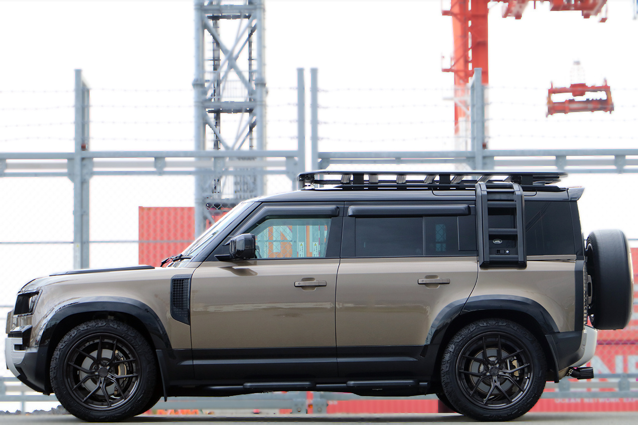 2023 Land Rover DEFENDER null