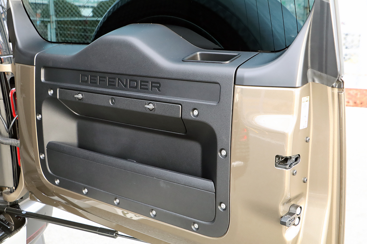 2023 Land Rover DEFENDER null