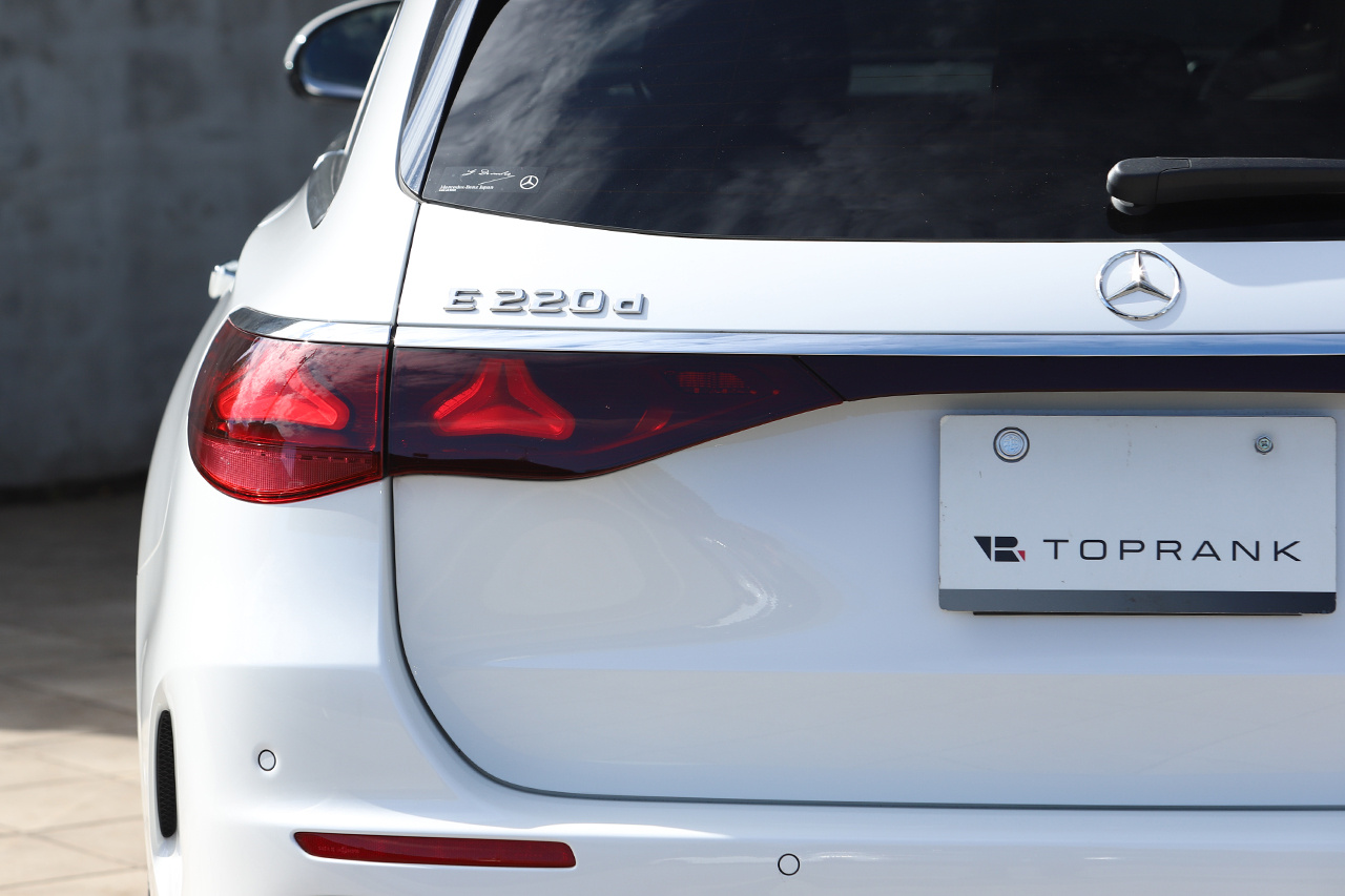 2024 Mercedes-Benz E CLASS 