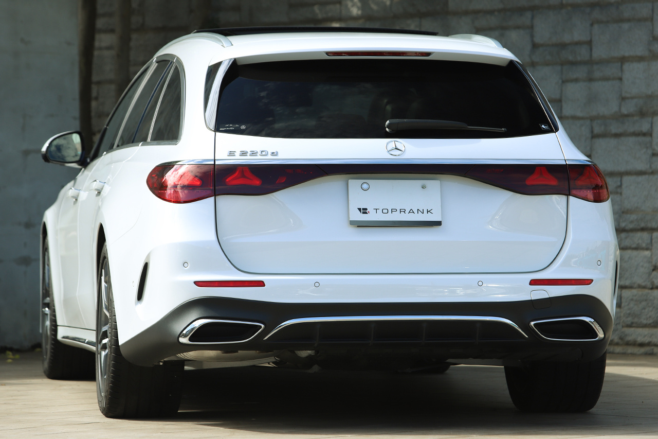 2024 Mercedes-Benz E CLASS 