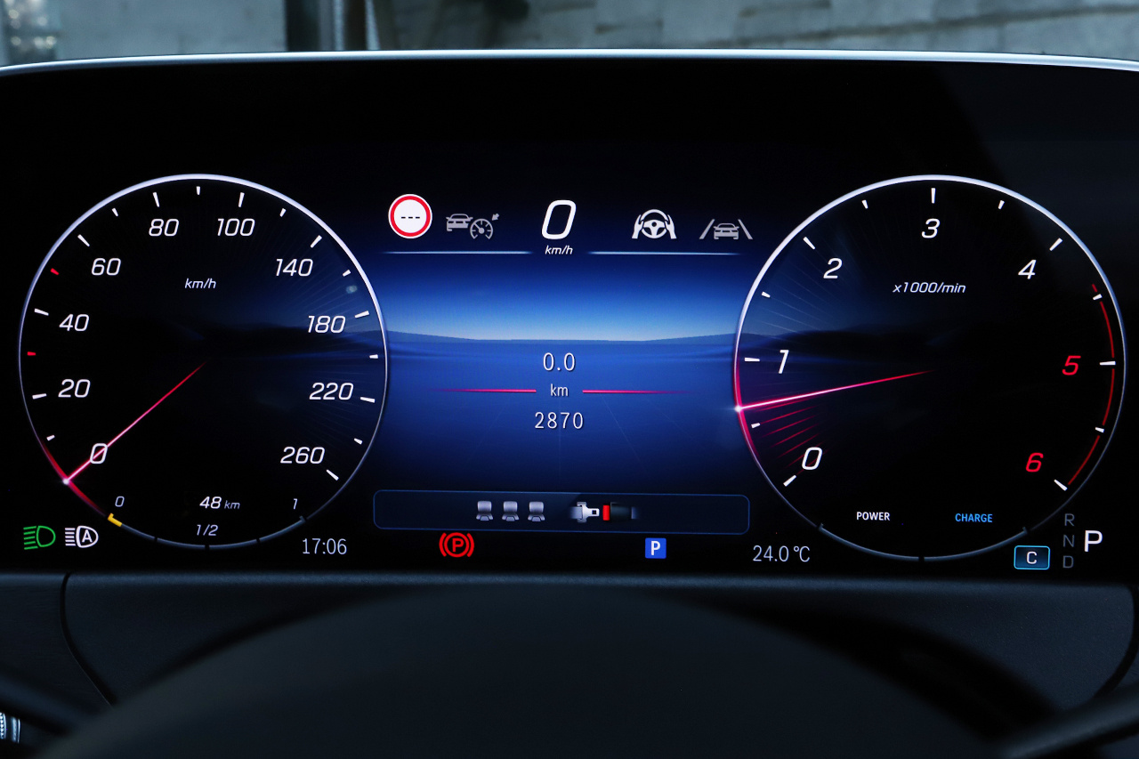 2024 Mercedes-Benz E CLASS 